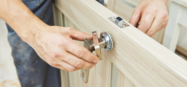 interior door repair Belmont