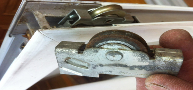 screen door roller repair in Belmont